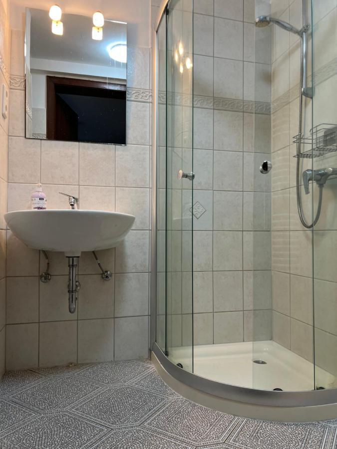 Hummelglueck - Ferienwohnung Mit Terrasse In 30 Min In Hh City Bendestorf Esterno foto